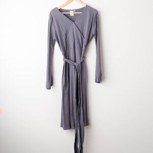 Shabby Apple | Gray V-Neck Long Sleeved Dress | XL